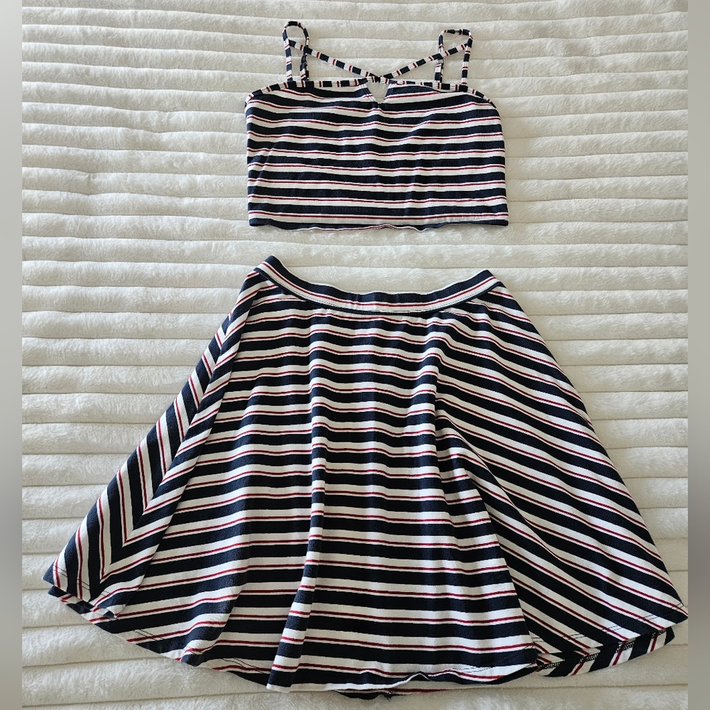 Hollister 2 Piece Cropped Tank Top & Mini Skirt Striped Blue White Red Womens M
